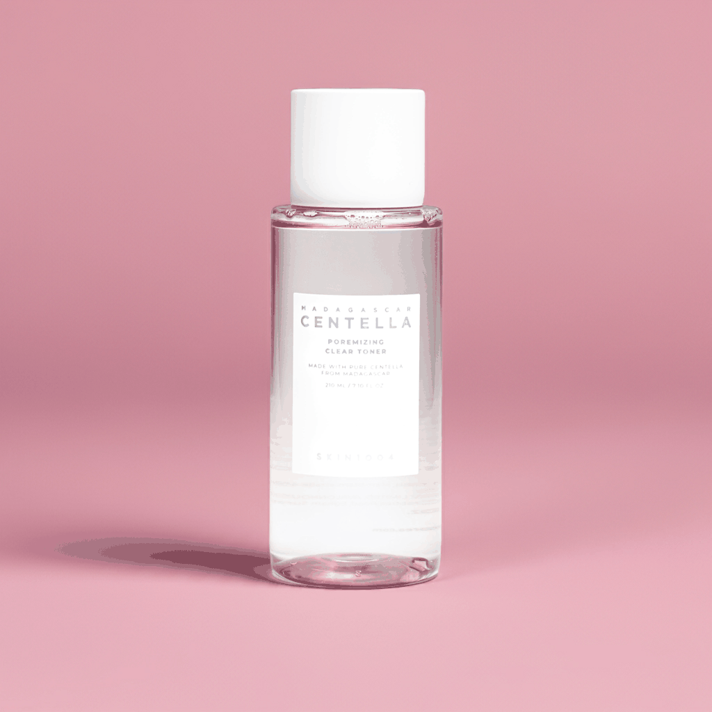 Tonico viso Madagascar centella poremizing in flacone trasparente con tappo bianco ed etichetta bianca e azzurra