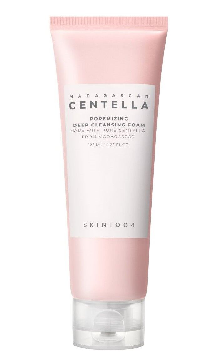 Schiuma detergente viso Madagascar poremizing in tubo rosa e bianco, con tappo trasparente e formato da 125 ml